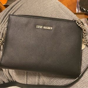 Steve Madden black 8x6 purse